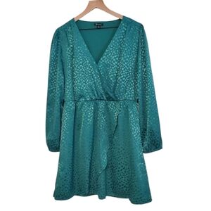 Versona Green Long Sleeved Animal Print Dress, Size XL